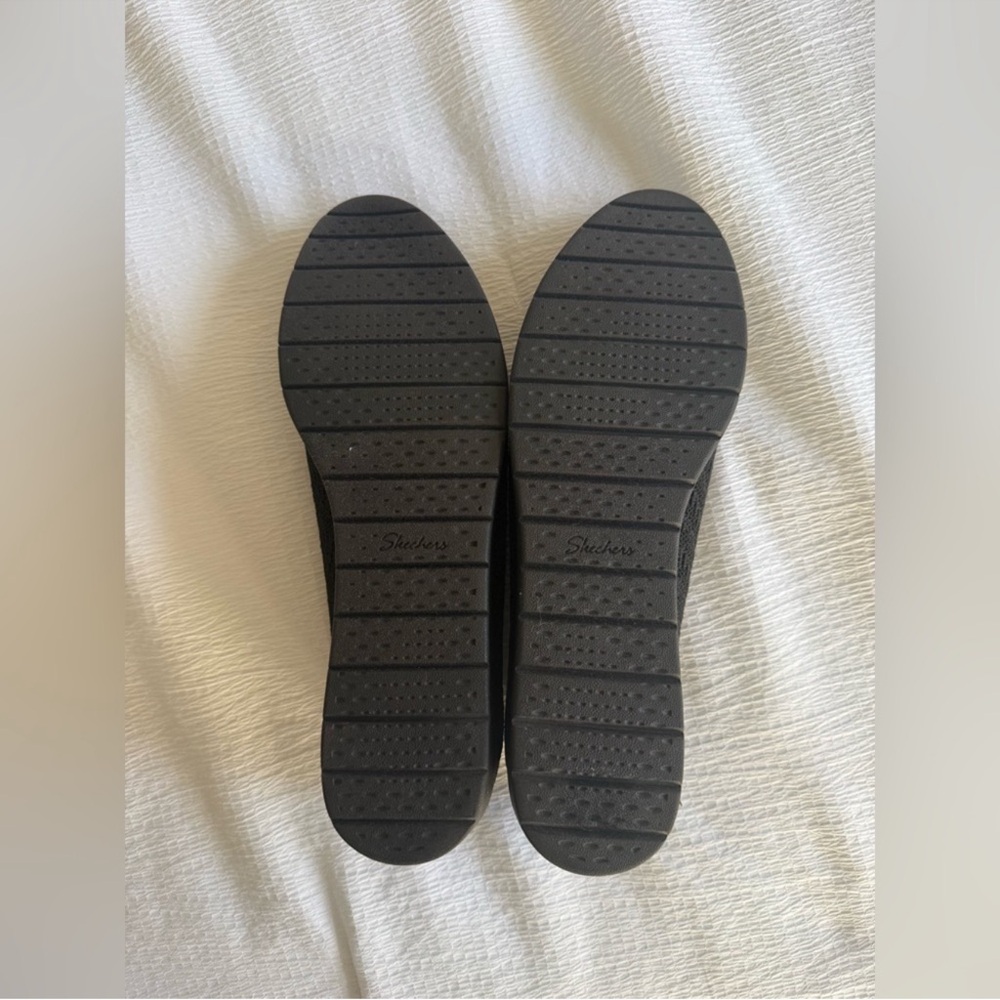 NWOT Skechers Cleo Flex Wedge Flipside Flat Air-Cooled Memory Foam in Black - Picture 5 of 8